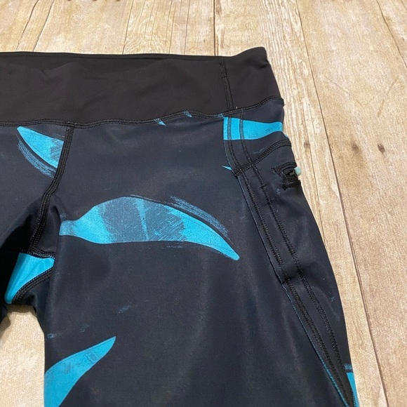 Lululemon Run: Top Speed Crop - Picture 4 of 8